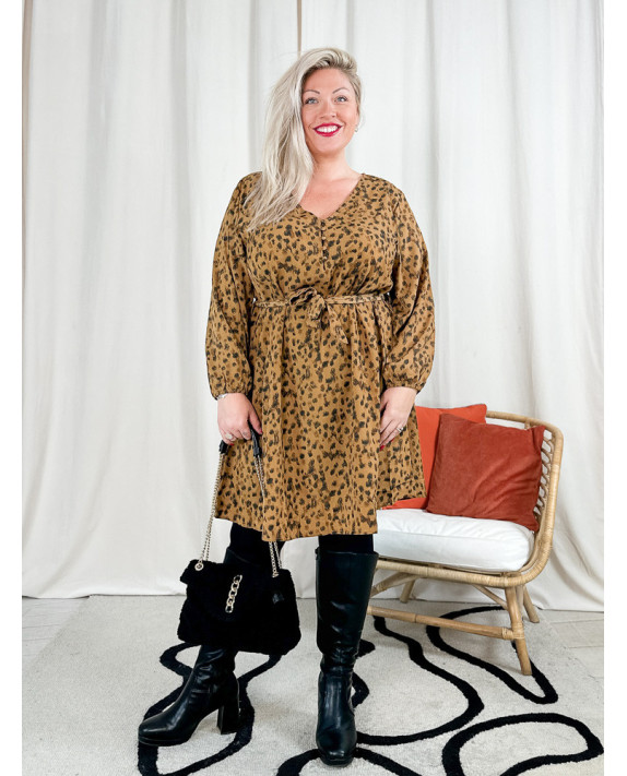 Fiona, robe imprimée léopard, grande taille avant